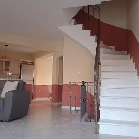 Sunny Villa Chalkís